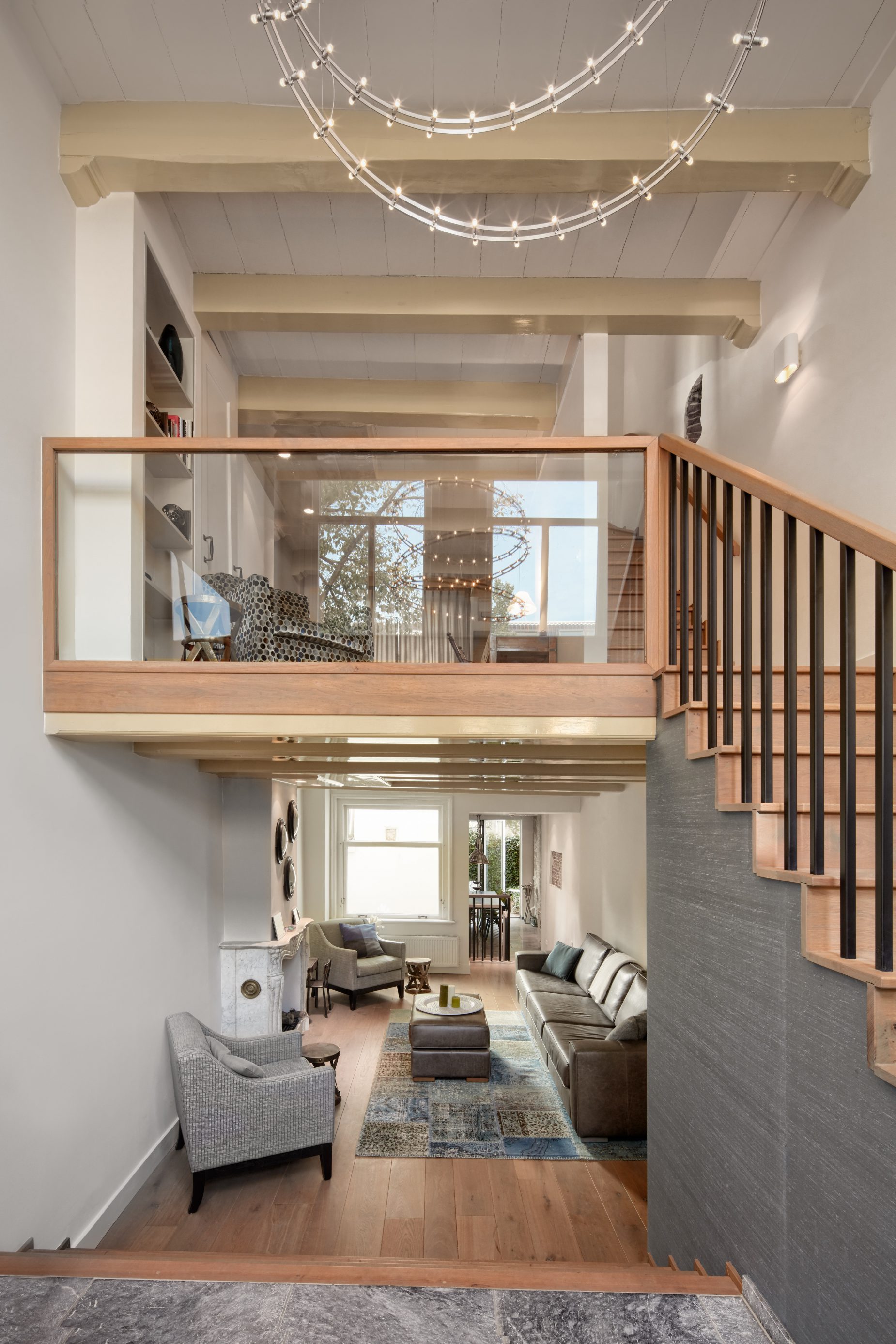 Grachtenpand Amsterdam 1-3 Renovatie van grachtenpand in Amsterdam gelegen in de Jordaan ontwerp met funderingsherstel door amsterdamse architect Maxim Winkelaar op Keizersgracht.