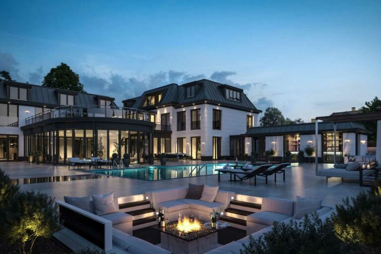 Nieuwbouw Villa Vinkeveen in wit klassieke architectuurstijl met binnen en buiten zwembad.